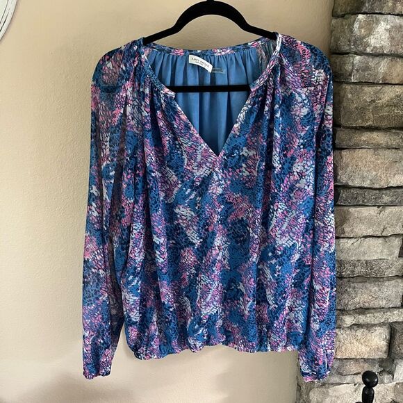 Ramy Brook sheer flowy top with elastic around waist and cuffs. Size L. - Picture 1 of 10